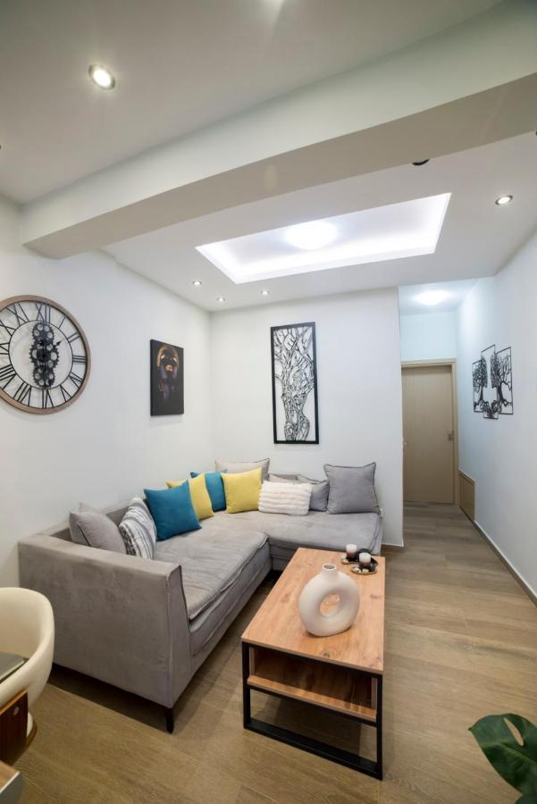 Luxurious Apartment In The Heart Of Town ! Loutráki Exteriör bild