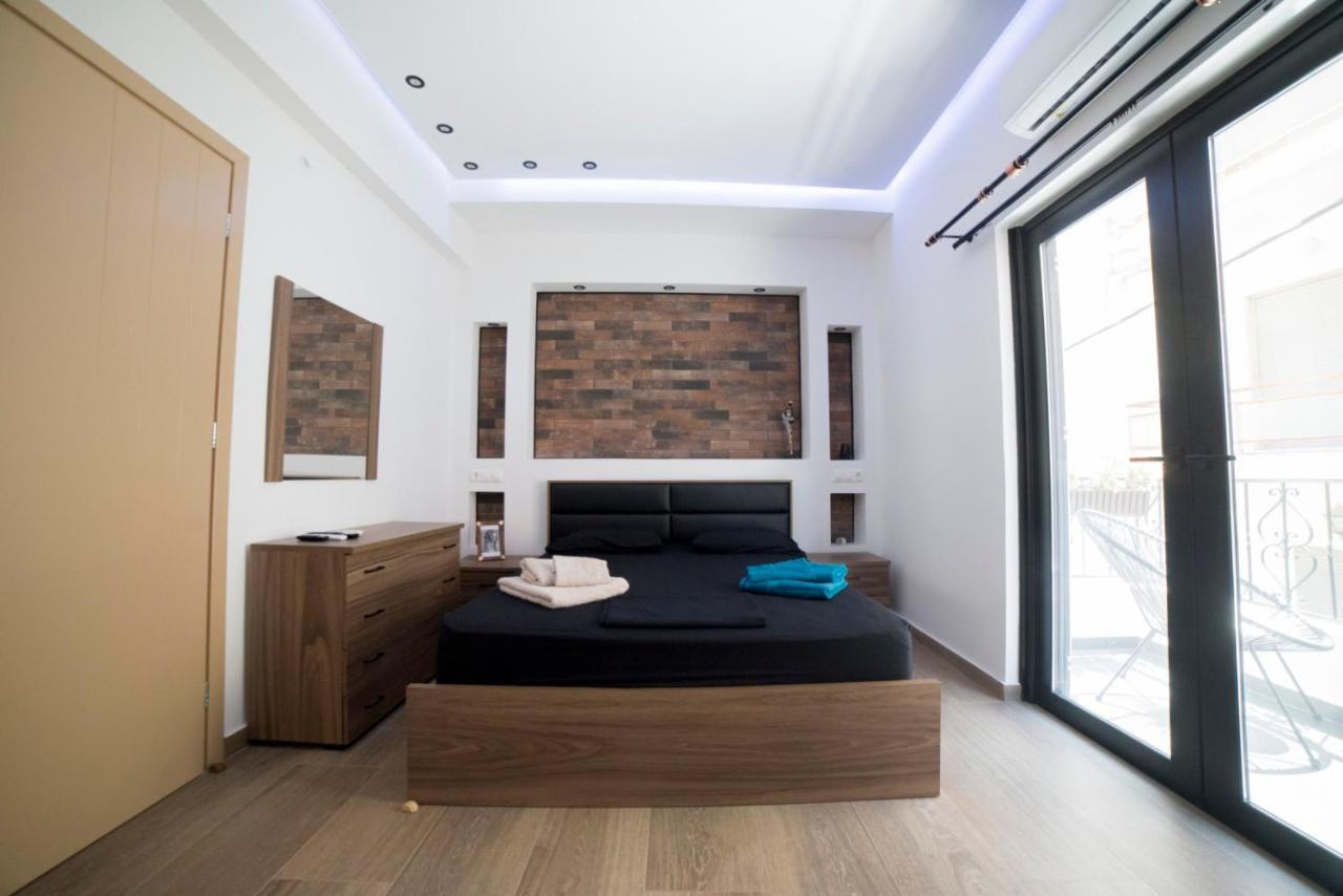 Luxurious Apartment In The Heart Of Town ! Loutráki Exteriör bild